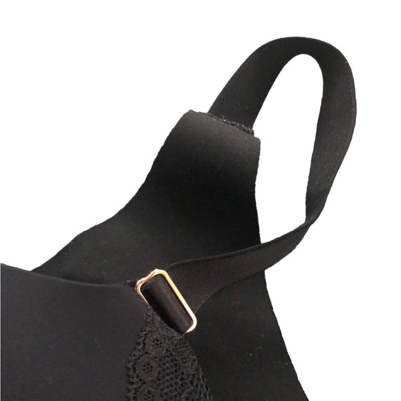 Soma Vanishing 360 Perfect Coverage Bra Lace Trim Size 42D Black Back Closure - Picture 6 of 6